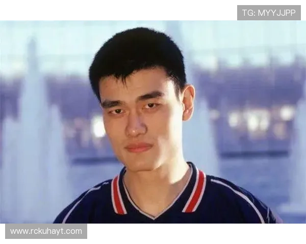 春妮姚明携手共创篮球梦想点燃青春激情与奋斗精神 春妮姚明携手共创篮球梦想点燃青春激情与奋斗精神